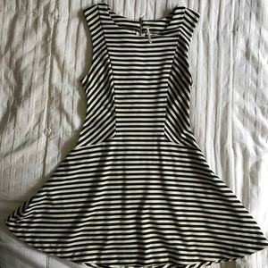 Free People black/white striped dress size s/p